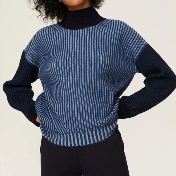 Women’s Naamad Turtleneck Color Block Blue Sweater, NWT - Picture 2 of 3
